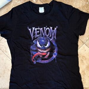 NEW NEVER WORN Venom Graphic T-Shirt Ladies